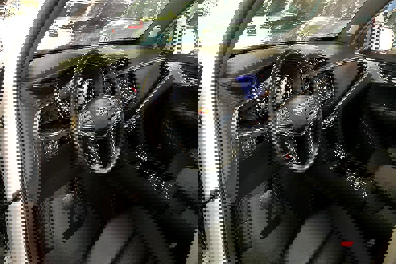 Used 2023 Cadillac XT5 Premium Luxury w/ LPO, Floor Liner Package image 17