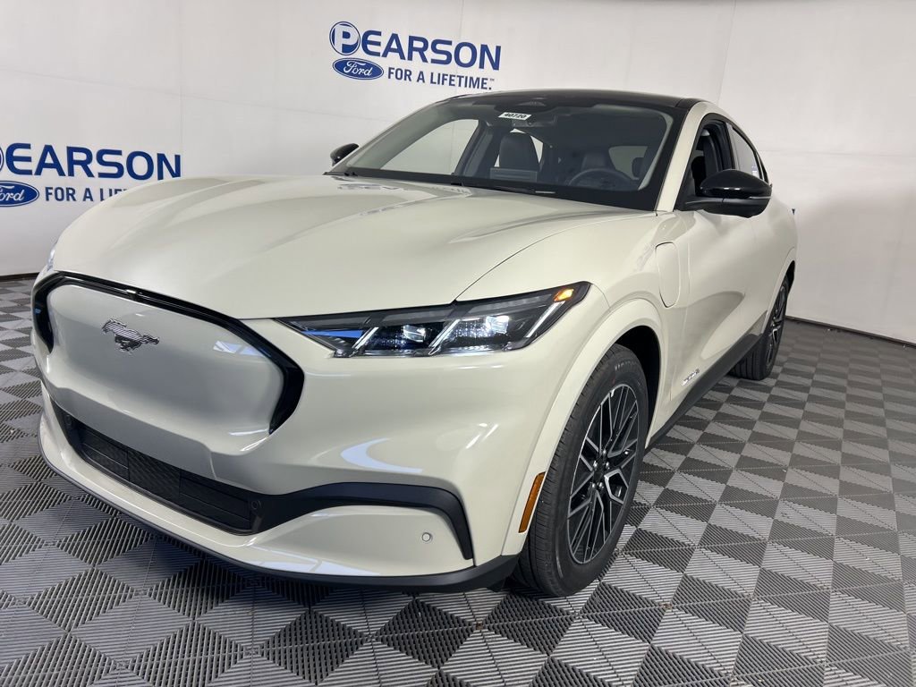 New 2026 Ford Mustang Mach-E Premium image 3