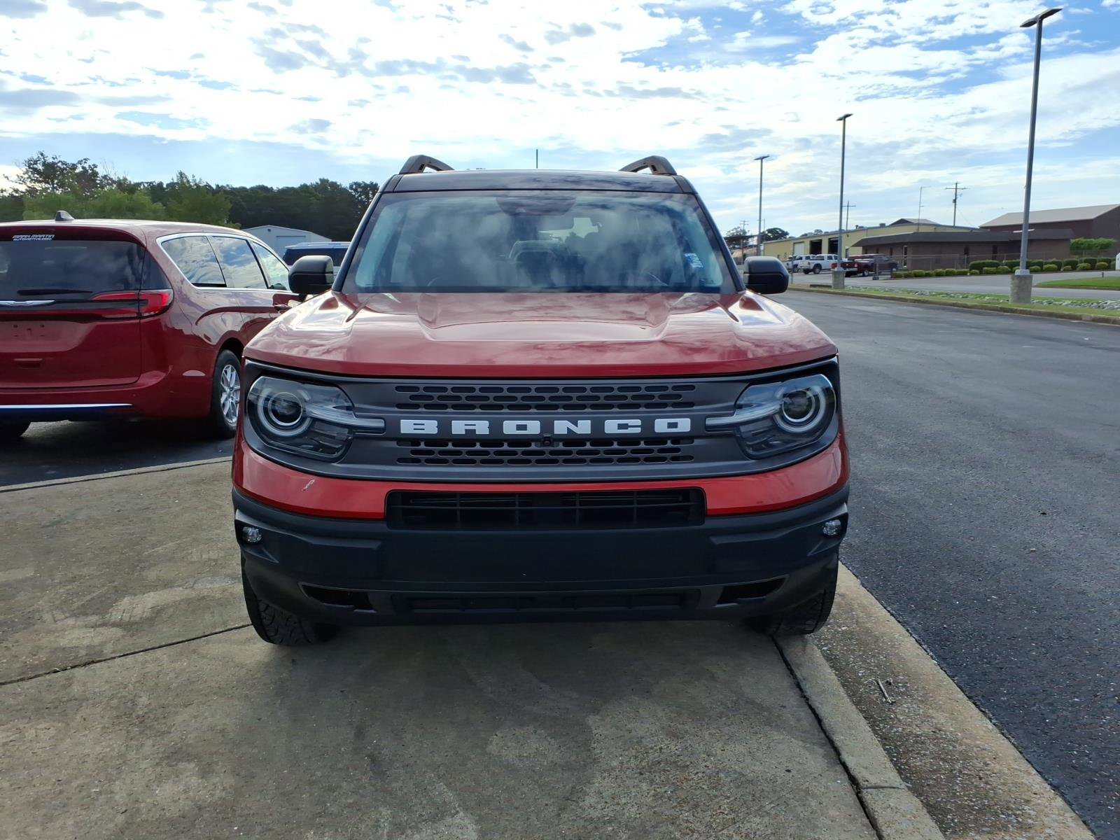 Used 2022 Ford Bronco Sport Badlands w/ Premium Package AWD/4WD image 2