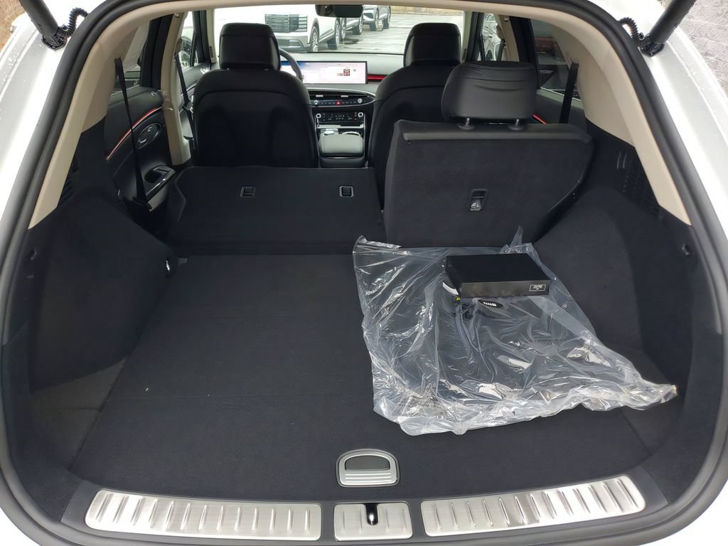 New 2026 Genesis GV70 2.5T AWD/4WD image 25