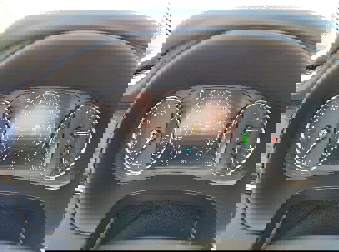 Used 2018 Buick LaCrosse Essence w/ Sights and Sounds Package video 5