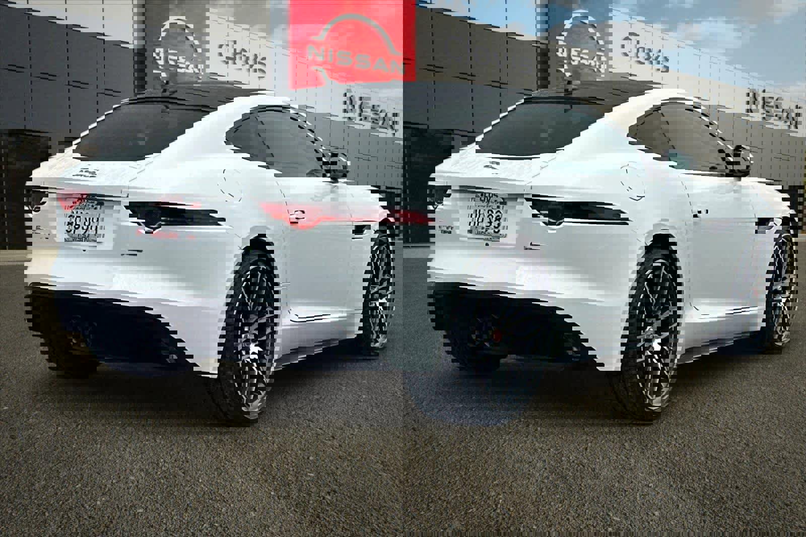 Used 2018 Jaguar F-TYPE R-Dynamic image 3