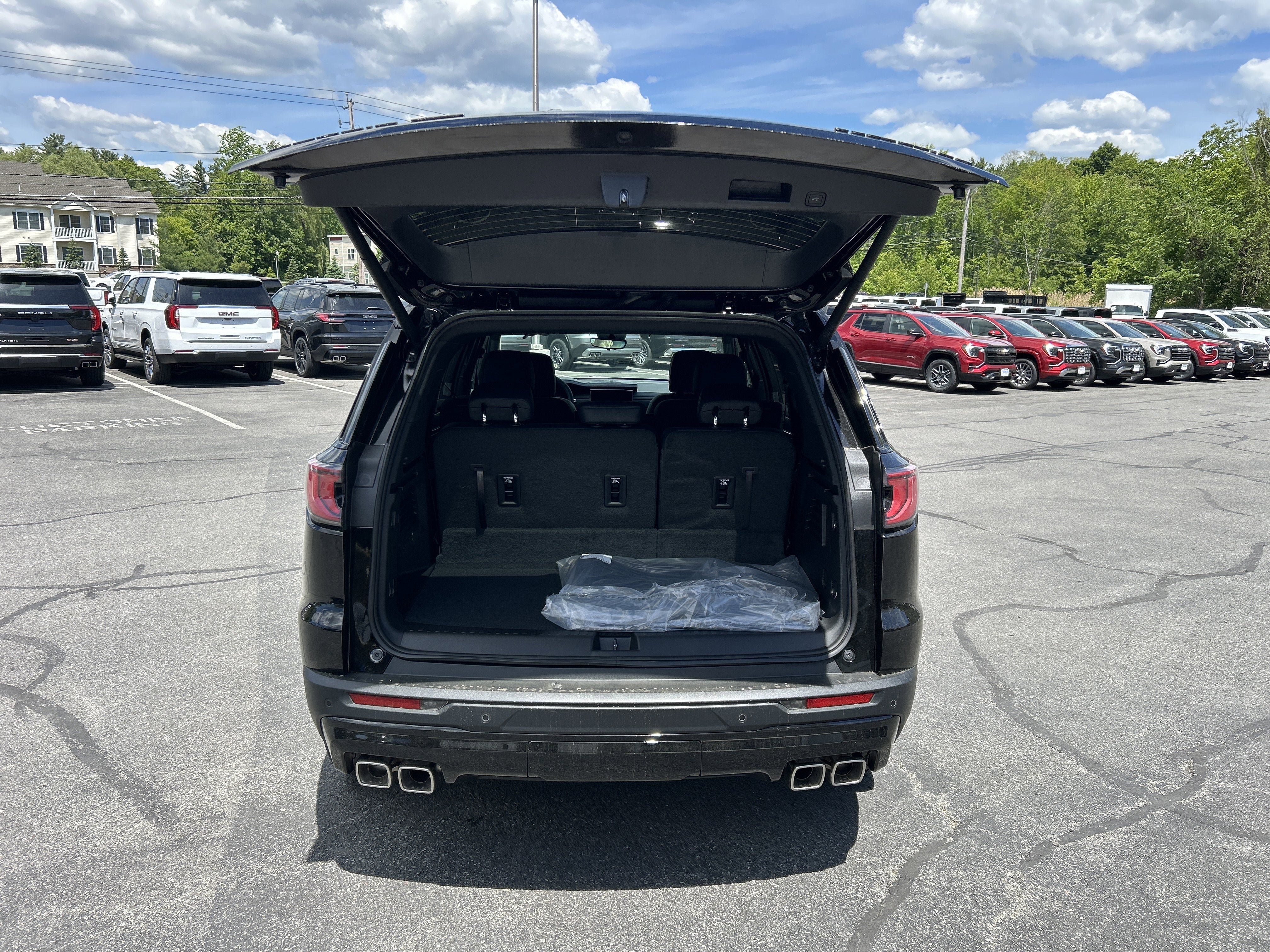 New 2026 GMC Acadia Elevation w/ Black Edition AWD/4WD image 11
