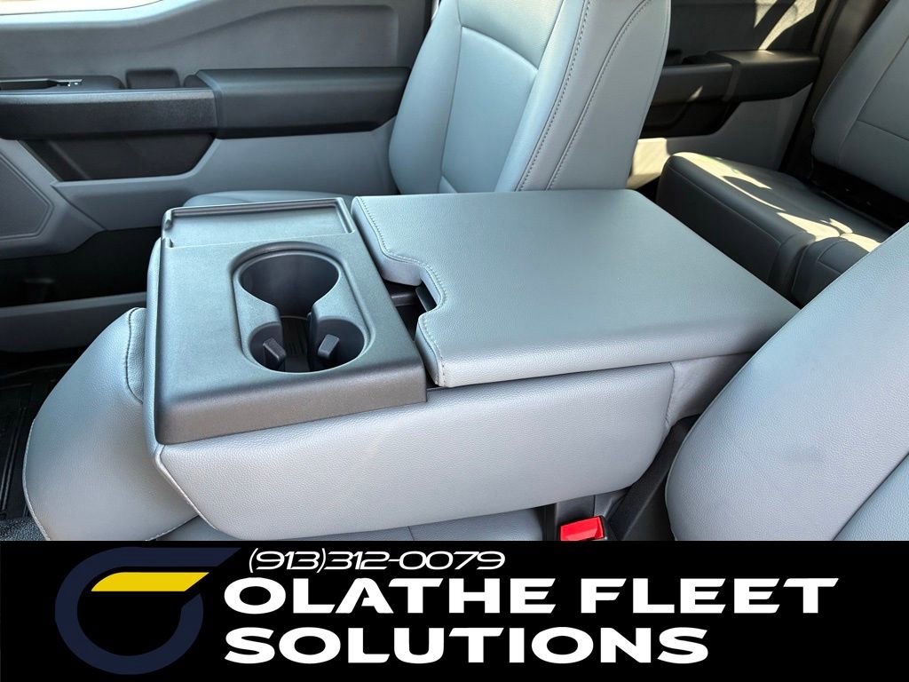 New 2026 Ford F550 4x4 Crew Cab image 14