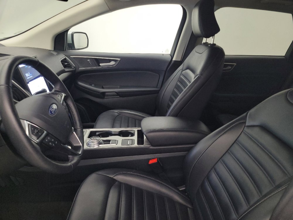 Used 2024 Ford Edge SEL image 17