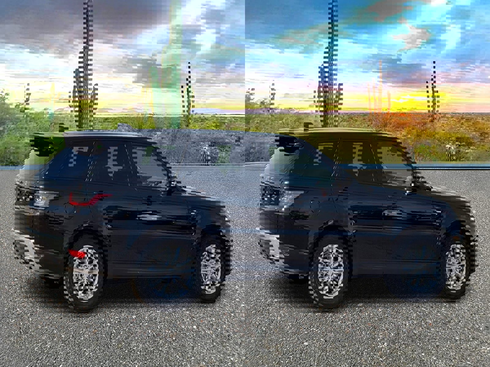 Used 2020 Land Rover Range Rover Sport SE image 5