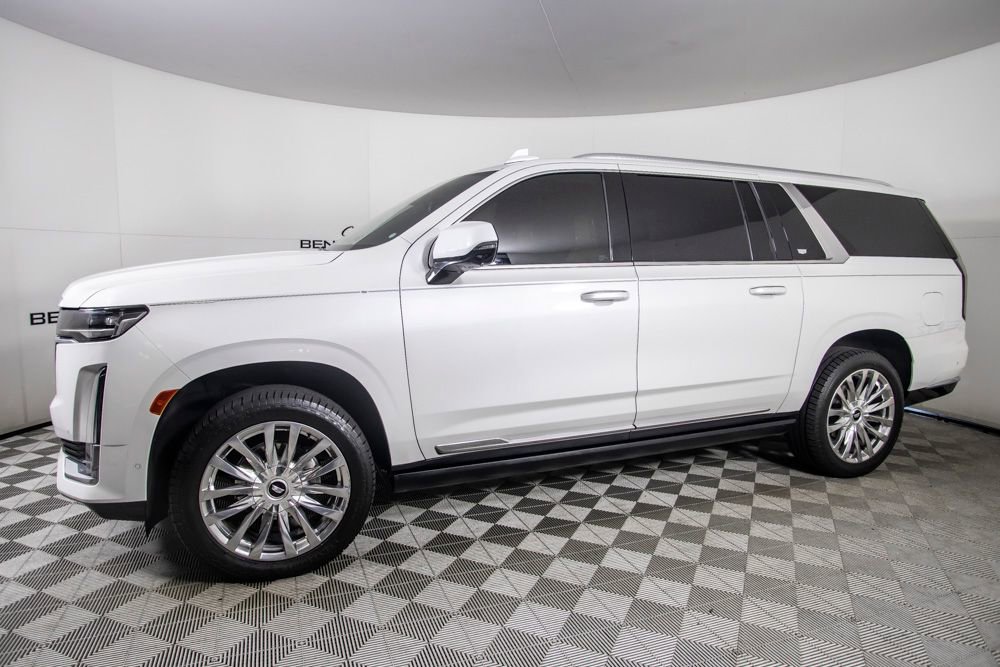 Used 2021 Cadillac Escalade ESV Premium Luxury w/ Driver Assist Tech Package image 11