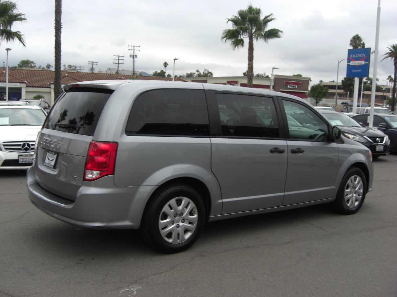 Used 2019 Dodge Grand Caravan SE FWD image 10