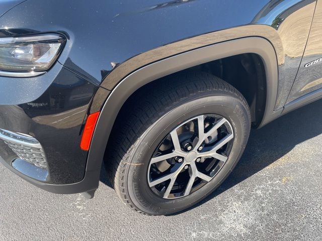 New 2025 Jeep Grand Cherokee Limited image 4