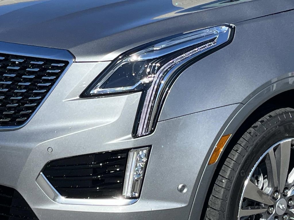 New 2025 Cadillac XT5 Premium Luxury w/ Technology Package image 9