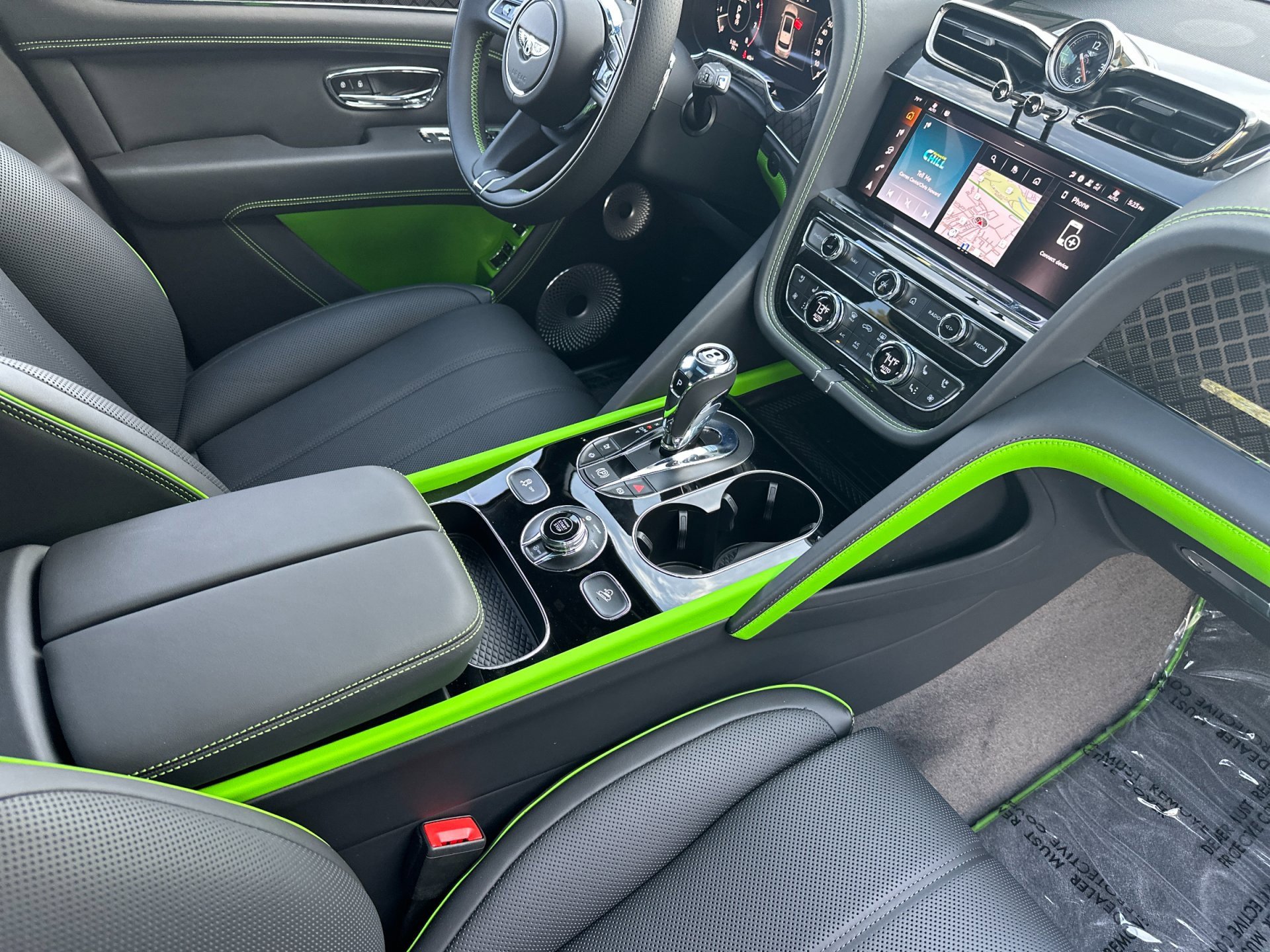 New 2025 Bentley Bentayga video 2