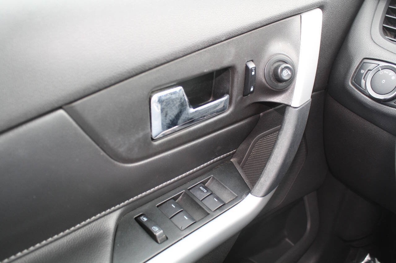Used 2013 Ford Edge SE AWD/4WD image 10