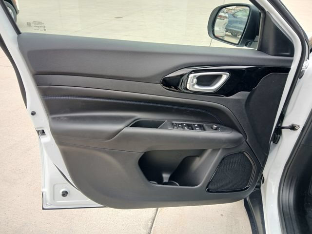 New 2026 Jeep Compass Limited AWD/4WD image 11