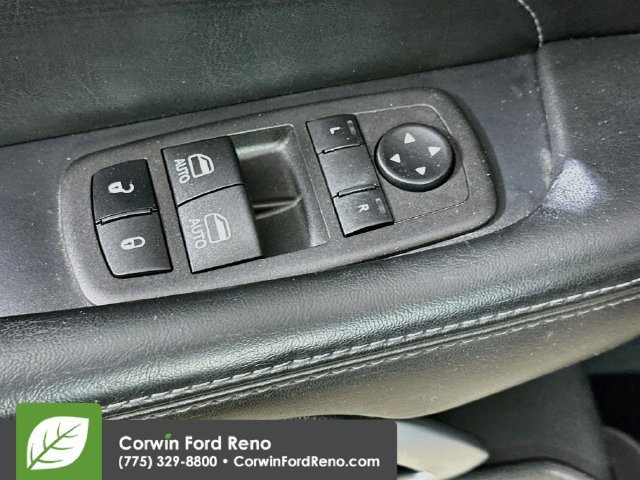 Used 2015 Dodge Challenger R/T Plus RWD image 21