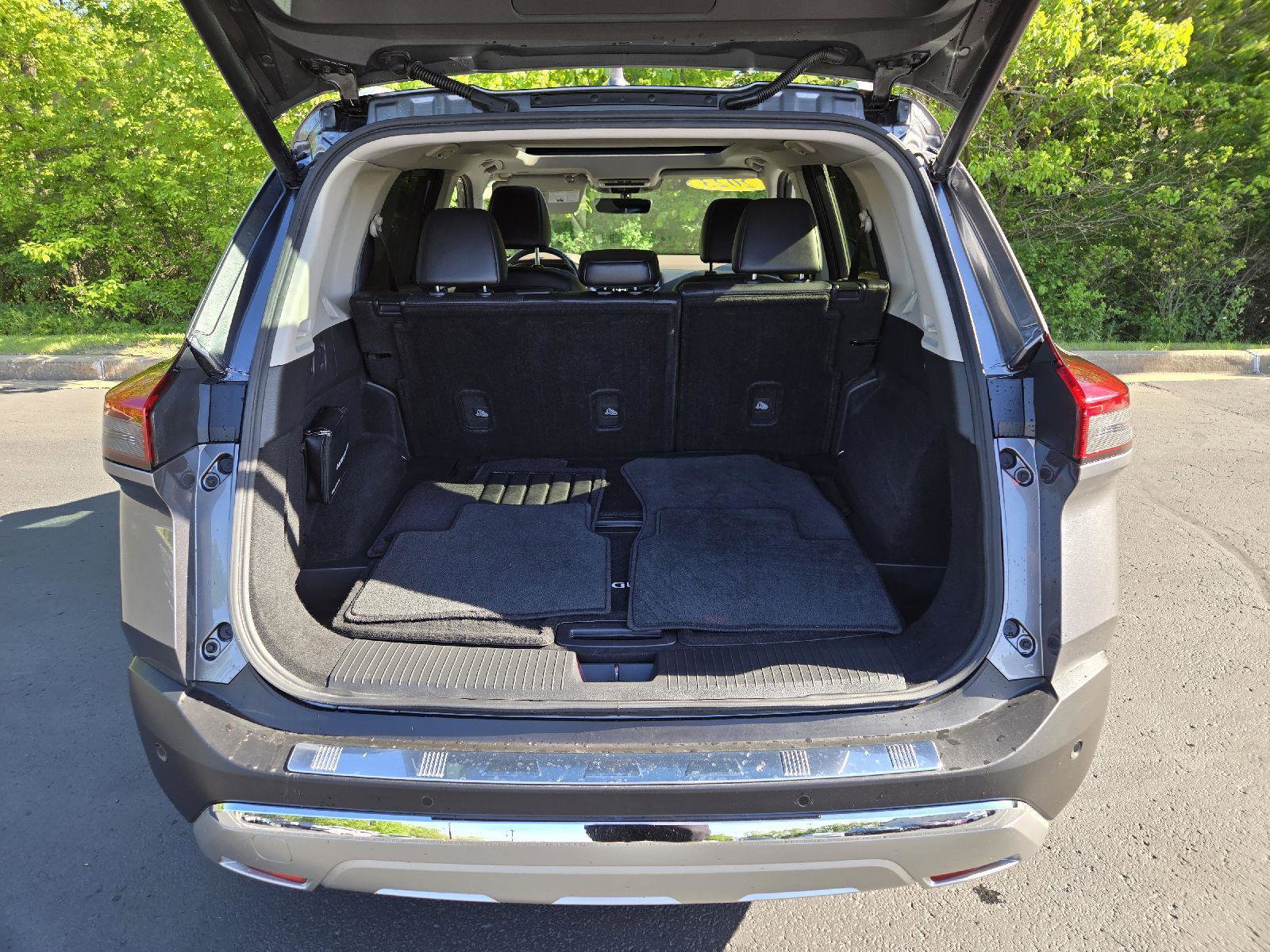 Used 2023 Nissan Rogue Platinum w/ Platinum Premium Package AWD/4WD image 9