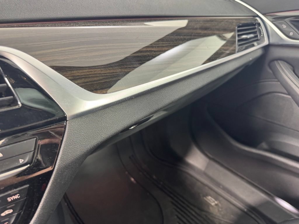 Used 2018 BMW 540i xDrive AWD/4WD image 17