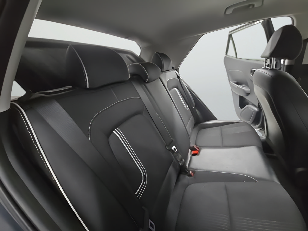 Certified 2026 Hyundai Venue SEL FWD image 24