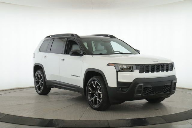 New 2026 Jeep Cherokee Overland image 2
