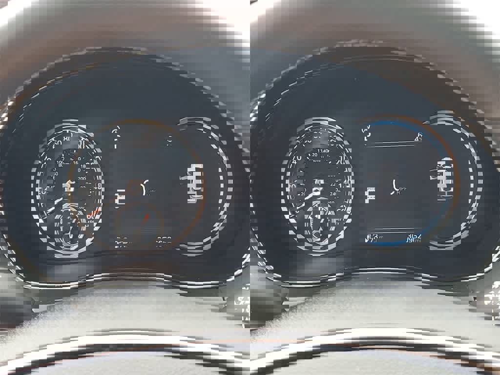 Used 2025 Genesis GV70 2.5T image 26