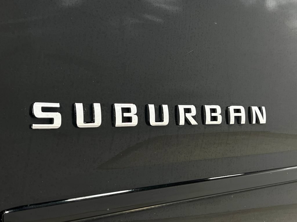 Used 2018 Chevrolet Suburban Premier AWD/4WD image 47