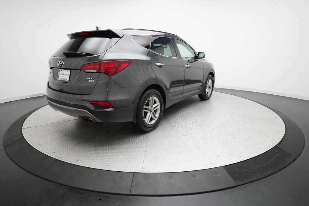 Used 2018 Hyundai Santa Fe Sport AWD/4WD image 36