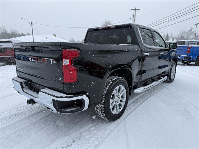 Used 2023 Chevrolet Silverado 1500 LTZ w/ Z71 Off-Road Package AWD/4WD image 7