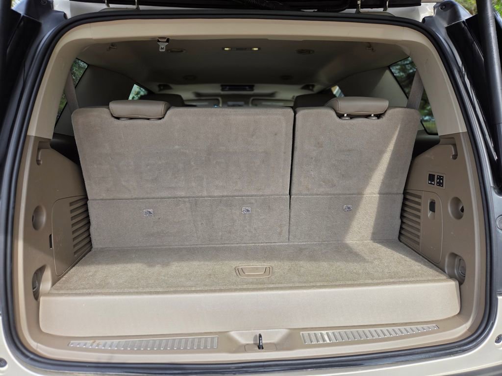 Used 2016 GMC Yukon SLT w/ Open Road Package image 13