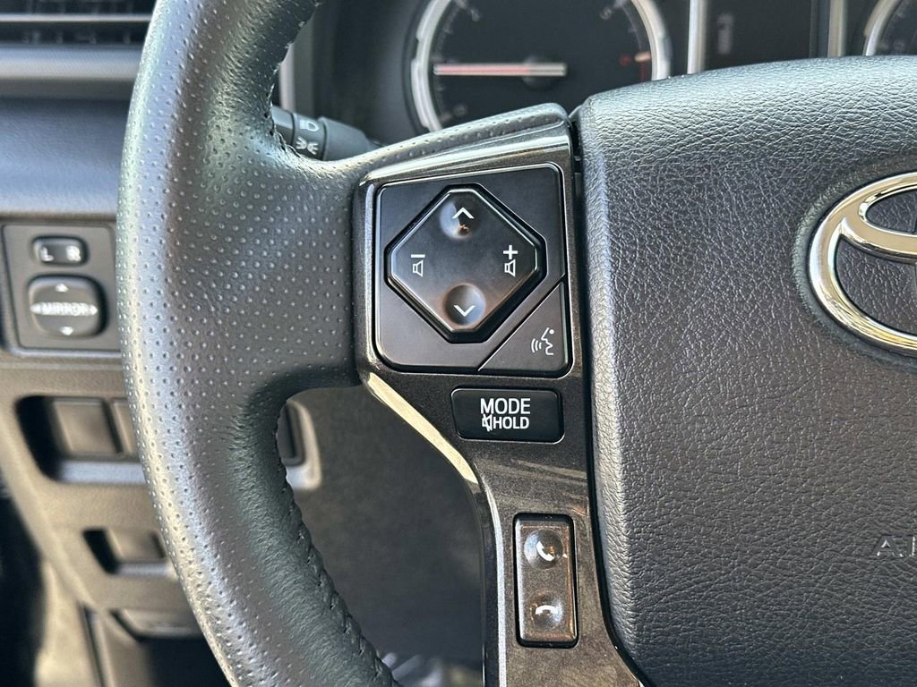 Used 2024 Toyota 4Runner TRD Off-Road image 18