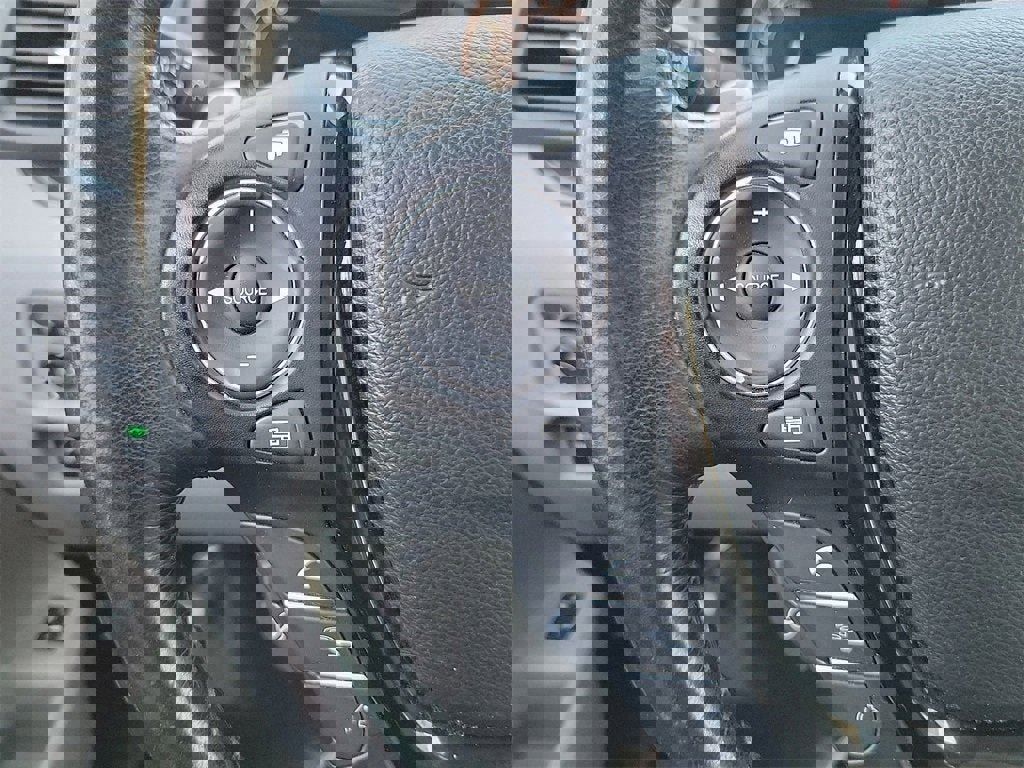 Used 2016 Honda Pilot Elite image 6