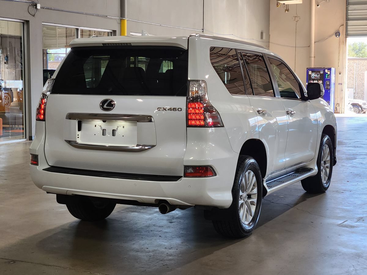 Used 2022 Lexus GX 460 Premium w/ Premium Package AWD/4WD image 8