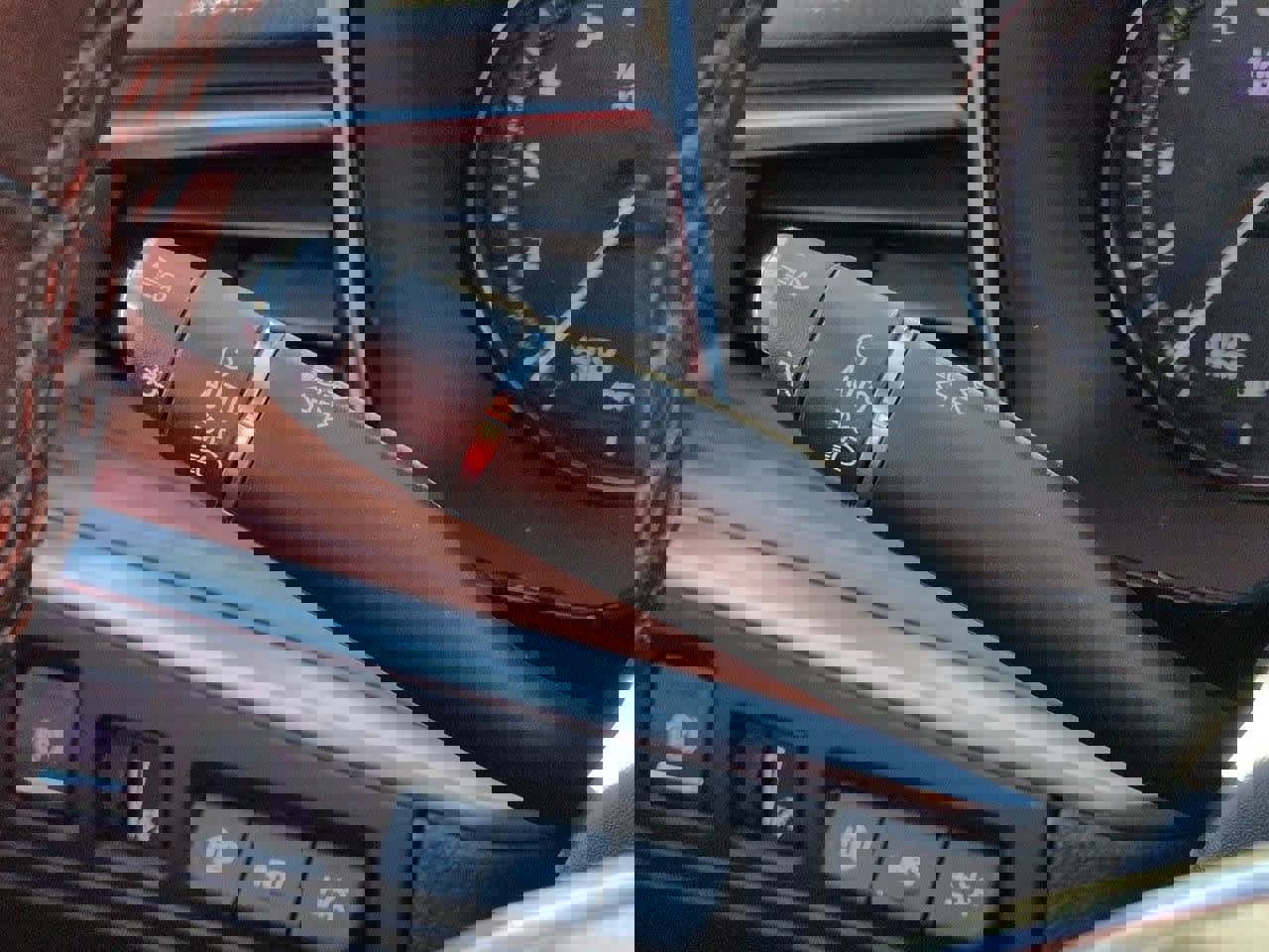 Used 2023 Cadillac XT5 Premium Luxury w/ Technology Package image 27