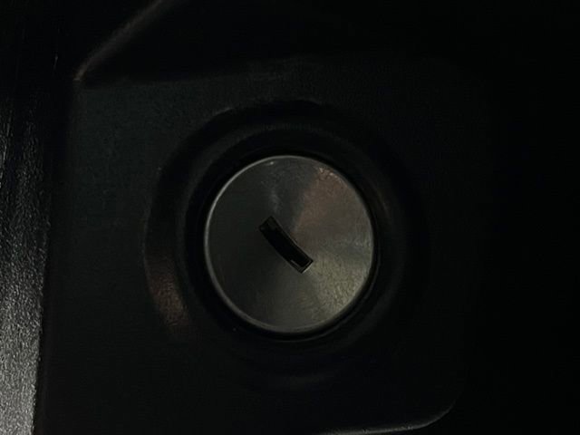 Used 2015 Jeep Wrangler Unlimited Sport w/ Quick Order Package 24S AWD/4WD image 31