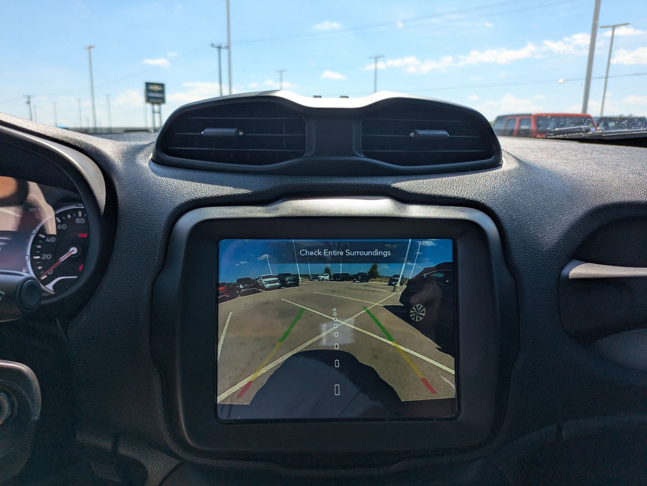 Used 2023 Jeep Renegade Trailhawk image 17