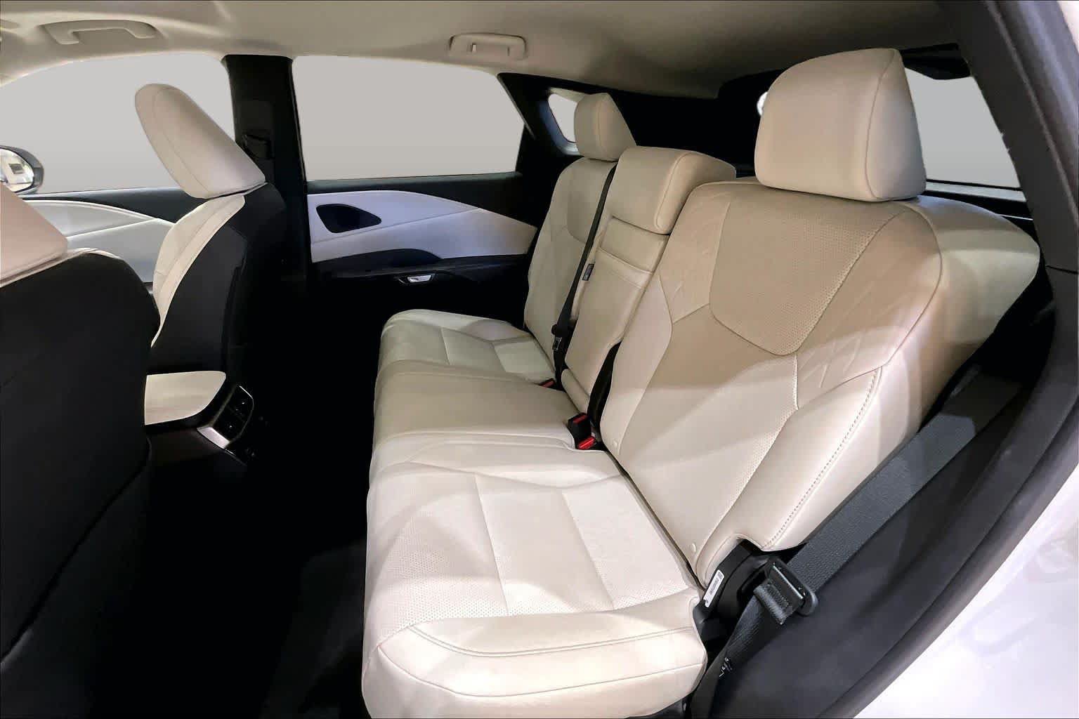 Used 2025 Lexus RX 350 w/ Convenience Package AWD/4WD image 18