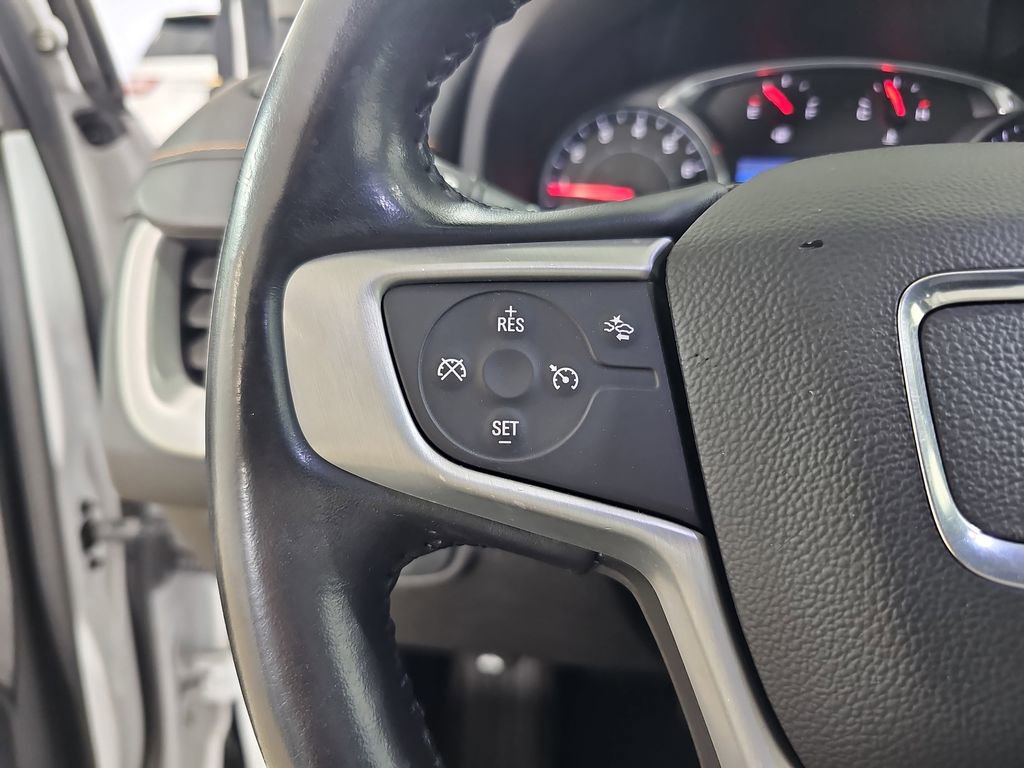 Used 2020 GMC Terrain SLE w/ Driver Convenience Package image 22