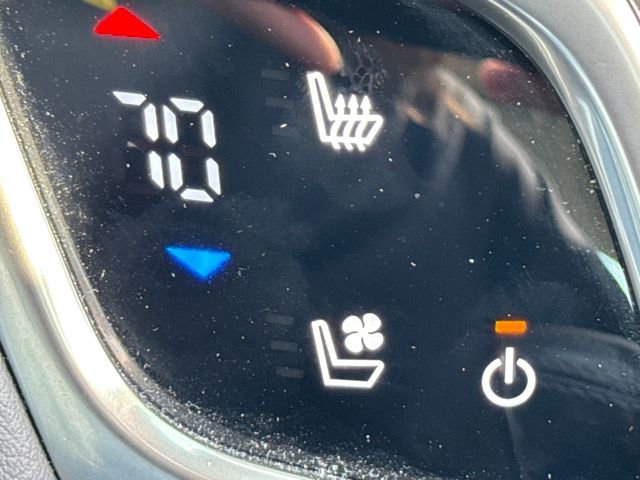 Used 2015 Buick LaCrosse Premium w/ Driver Confidence Package #1 image 32