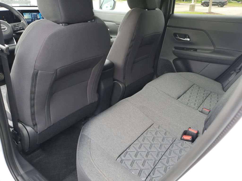 New 2026 Nissan Kicks SV w/ Cold Weather Package FWD image 13