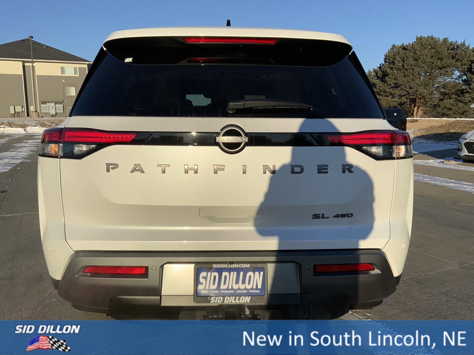 New 2026 Nissan Pathfinder SL w/ SL Premium Package image 4