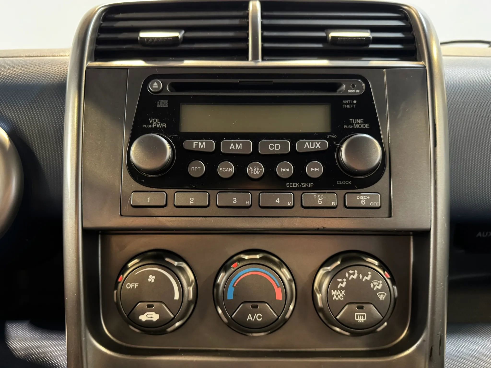 Used 2003 Honda Element EX image 13
