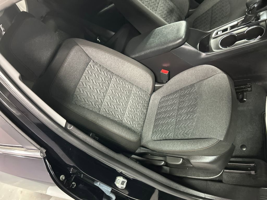 Used 2024 Chevrolet Equinox LT image 25