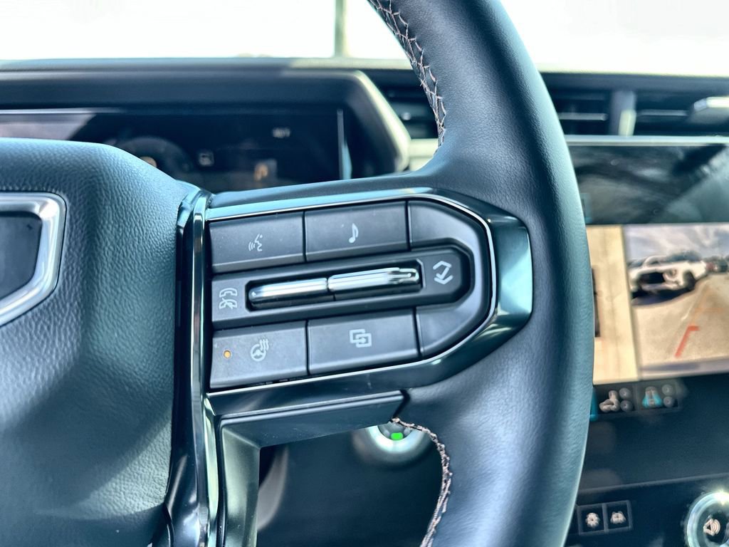 New 2026 GMC Terrain AT4 w/ Convenience Package III image 32