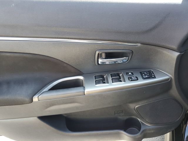 Used 2021 Mitsubishi Outlander Sport SE image 16