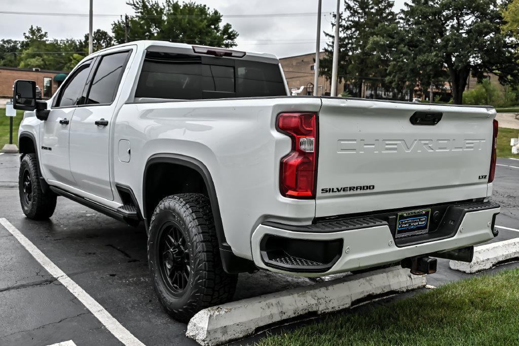 Used 2021 Chevrolet Silverado 2500 LTZ w/ LTZ Plus Package AWD/4WD image 6