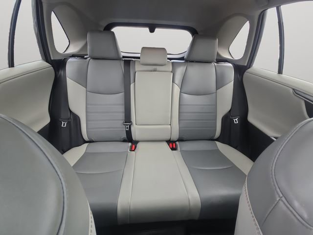 Used 2019 Toyota RAV4 Limited w/ All Weather Liner Package AWD/4WD image 17