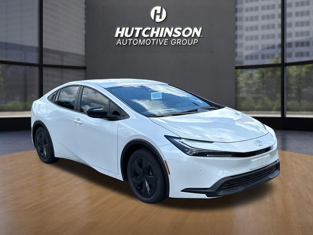 New 2026 Toyota Prius LE FWD image 1