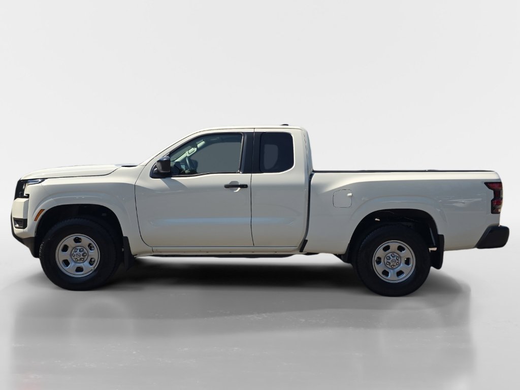 New 2026 Nissan Frontier S image 2