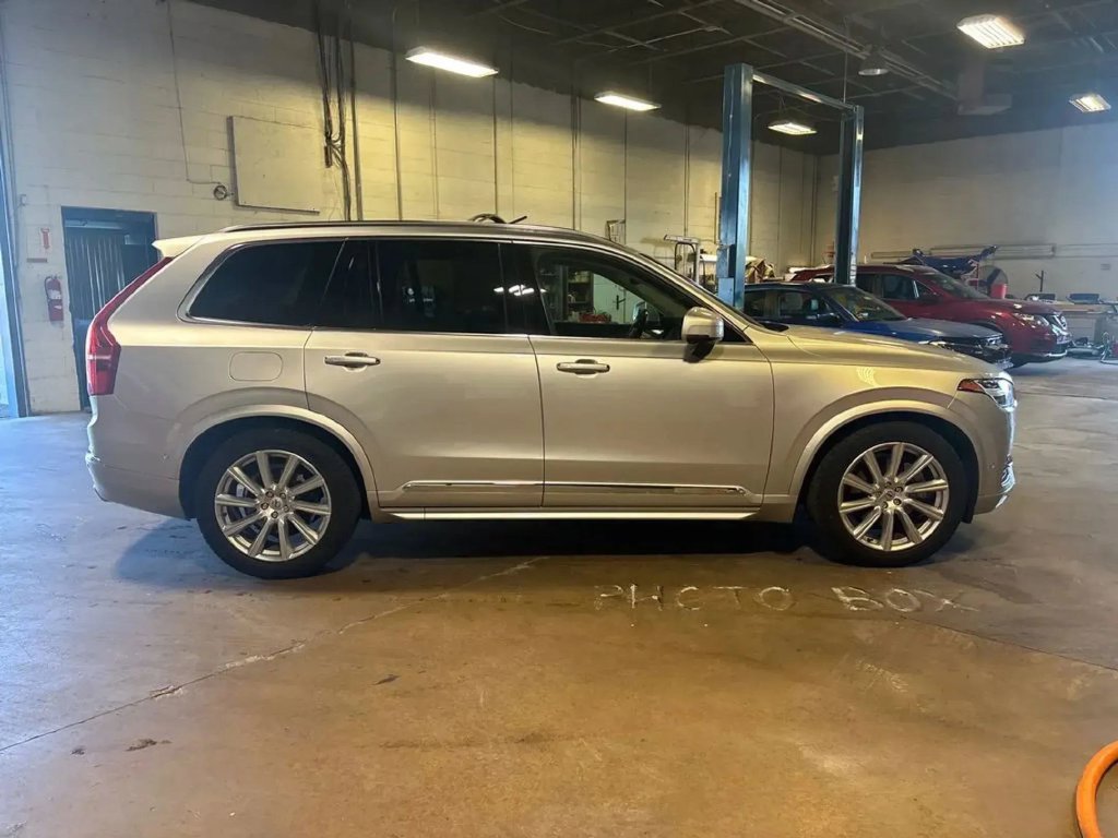Used 2018 Volvo XC90 T6 Inscription w/ Luxury Package AWD/4WD image 11