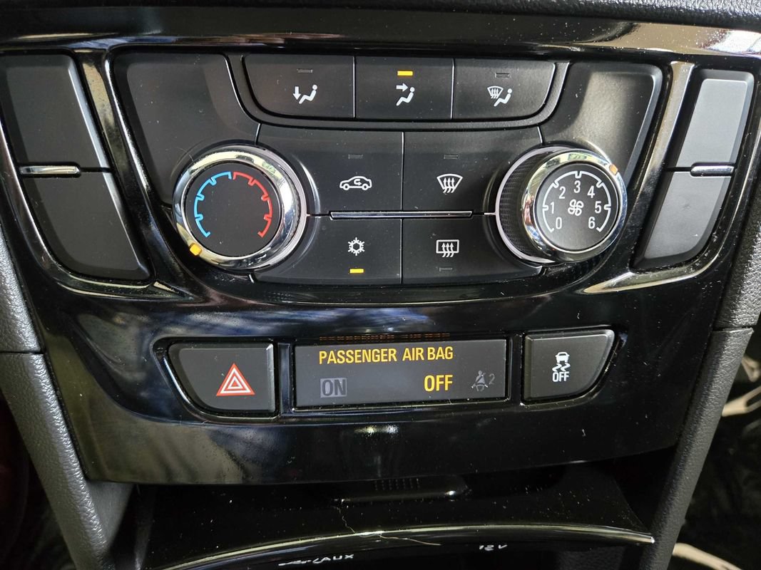 Used 2017 Buick Encore Preferred FWD image 17