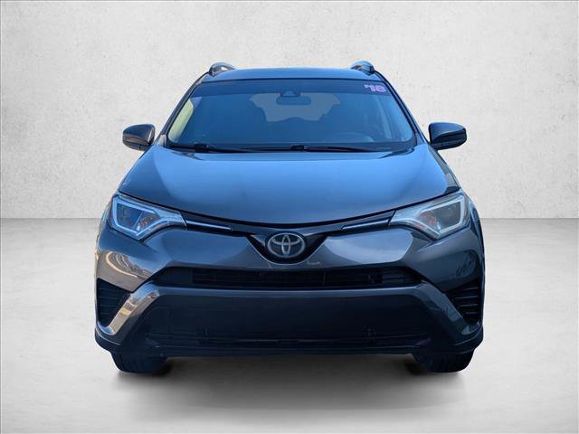 Used 2018 Toyota RAV4 LE image 2