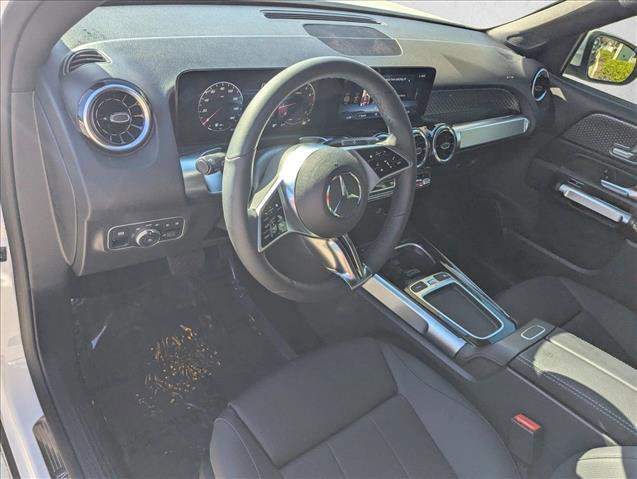 New 2026 Mercedes-Benz GLB 250 image 3